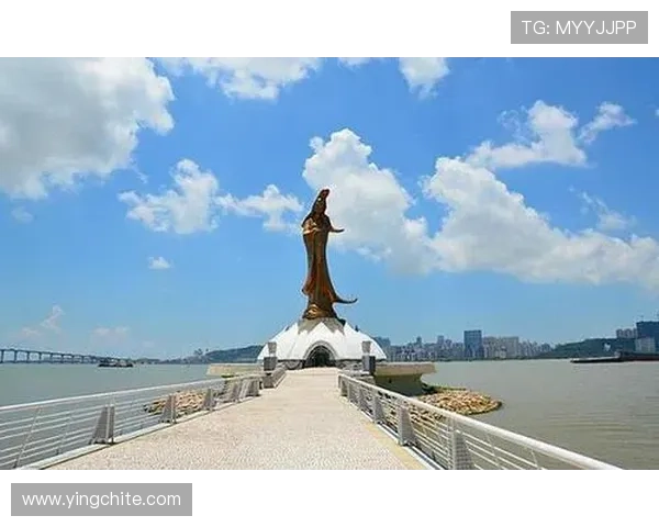 新澳门六娱乐官网入口安全可靠，提供全天候客服支持确保玩家在游戏中的每一步都顺利进行